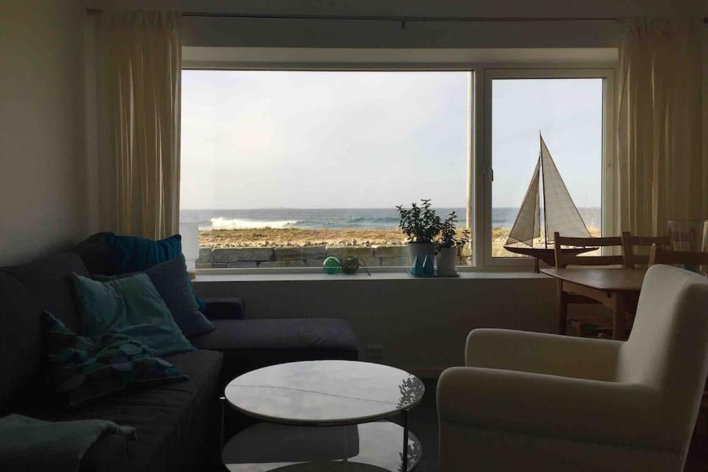 Beach Front Appartments In Design Eco-Villa Ulsteinvik Exterior photo